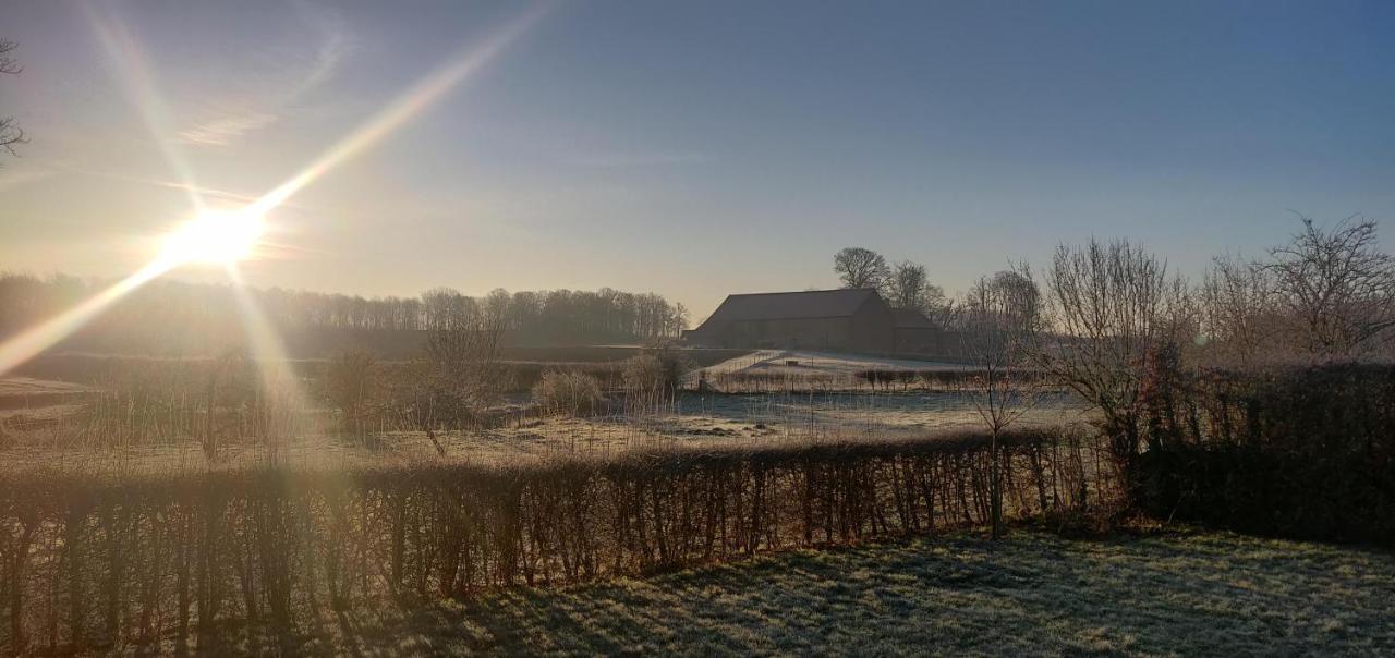 Wetterdelle Lodge Heers Exteriör bild
